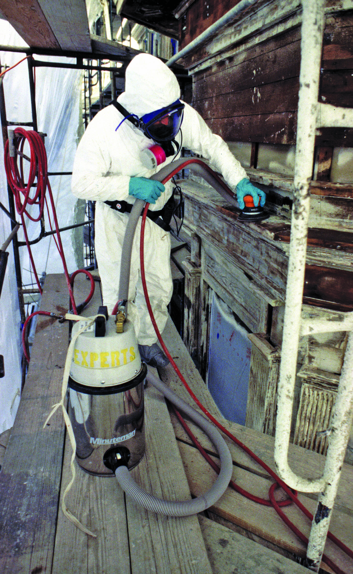 1_painter%20suited%20w%20HEPA%20to